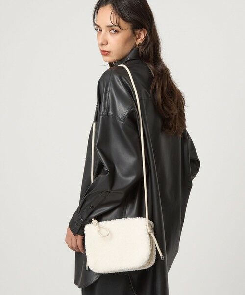 green label relaxing / グリーンレーベル リラクシング ショルダーバッグ | ボア ジップ ミニショルダーバッグ / ポシェット | 詳細1