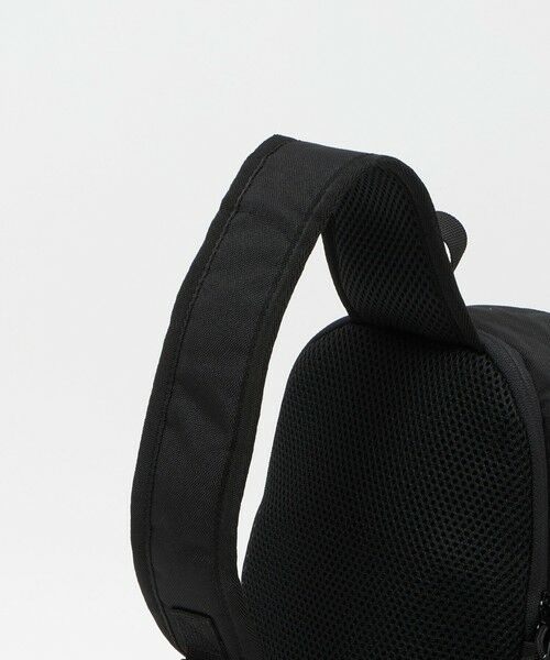 green label relaxing / グリーンレーベル リラクシング メッセンジャーバッグ・ウエストポーチ | ＜ARCH&LINE＞COMPACT DAY BAG（6L） / キッズ | 詳細3