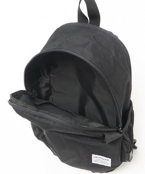 green label relaxing / グリーンレーベル リラクシング メッセンジャーバッグ・ウエストポーチ | ＜ARCH&LINE＞COMPACT DAY BAG（6L） / キッズ | 詳細4