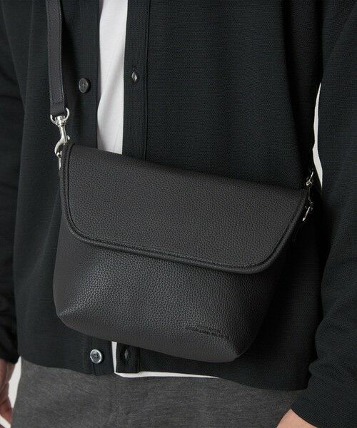 green label relaxing/グリーンレーベル リラクシング シボ レザーライク フラップ ショルダーバッグ BLACK FREE green label relaxing/グリーンレーベル リラクシング シボ レザーライク フラップ ショルダーバッグ BLACK FREE