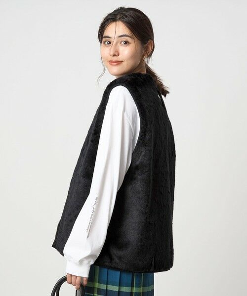 green label relaxing / グリーンレーベル リラクシング ベスト | 【別注】＜Barbour＞コーデュロイ×フェイクファー リバーシブル ベスト | 詳細1