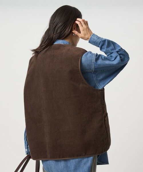 green label relaxing / グリーンレーベル リラクシング ベスト | 【別注】＜Barbour＞コーデュロイ×フェイクファー リバーシブル ベスト | 詳細16