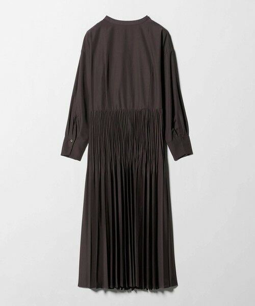 通気性 ストレッチ【バーバリーゴルフ】膝丈ワンピース 1サイズS プリーツ 黒 通気性 ストレッチ【バーバリーゴルフ】膝丈ワンピース 1サイズS