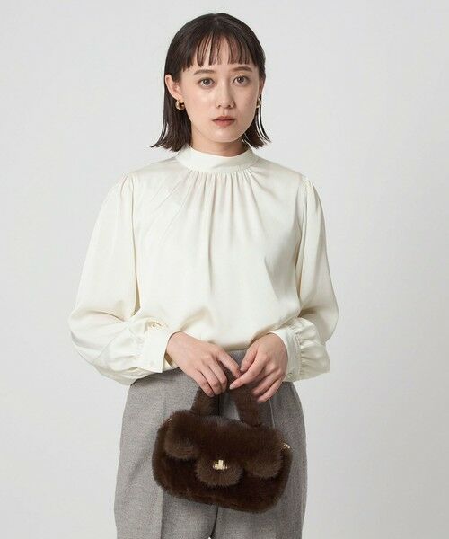 green label relaxing / グリーンレーベル リラクシング シャツ・ブラウス | サテン スタンドネック ギャザー ブラウス | 詳細1