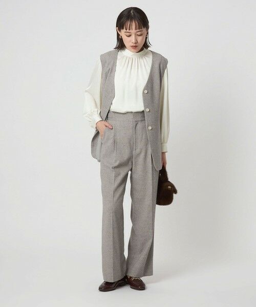 green label relaxing / グリーンレーベル リラクシング シャツ・ブラウス | サテン スタンドネック ギャザー ブラウス | 詳細4