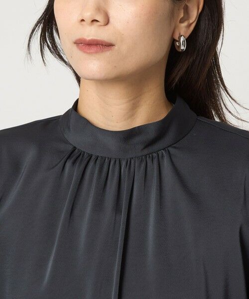 green label relaxing / グリーンレーベル リラクシング シャツ・ブラウス | サテン スタンドネック ギャザー ブラウス | 詳細22