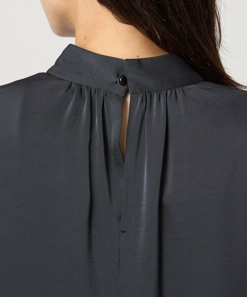 green label relaxing / グリーンレーベル リラクシング シャツ・ブラウス | サテン スタンドネック ギャザー ブラウス | 詳細25