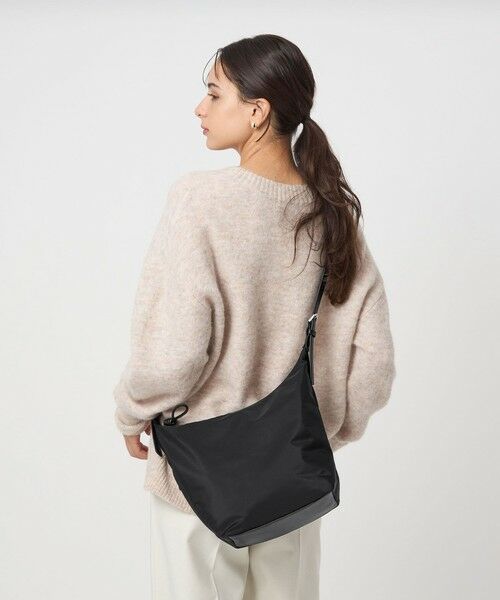 green label relaxing / グリーンレーベル リラクシング ショルダーバッグ | ダブルバックル 2WAYショルダーバッグ M はっ水 | 詳細5