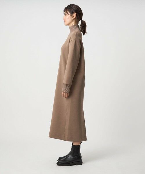 green label relaxing / グリーンレーベル リラクシング ロング・マキシ丈ワンピース | ダンボール ハイネック ワンピース | 詳細16