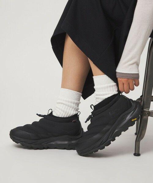 green label relaxing/グリーンレーベル リラクシング <HOKA>カハ 2 フロスト モック GTX スニーカー BLACK 24.5cm