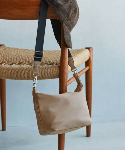 green label relaxing/グリーンレーベル リラクシング 2WAY フナガタ バッグ M / ショルダーバッグ はっ水 MOCA FREE green label relaxing/グリーンレーベル リラクシング 2WAY フナガタ バッグ M / ショルダーバッグ はっ水 MOCA FREE