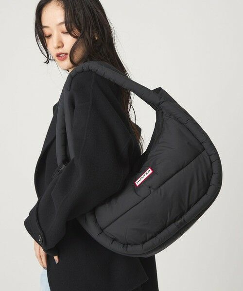 green label relaxing / グリーンレーベル リラクシング ショルダーバッグ | ＜HUNTER＞フレイムド パファー ホーボー バッグ （ラージ） | 詳細10