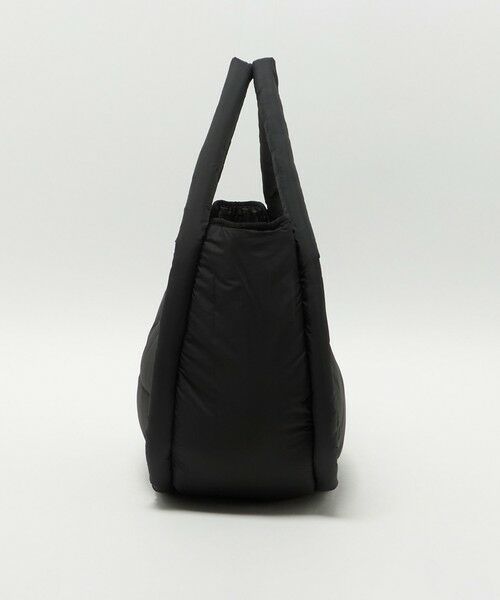 green label relaxing / グリーンレーベル リラクシング ショルダーバッグ | ＜HUNTER＞フレイムド パファー ホーボー バッグ （ラージ） | 詳細13