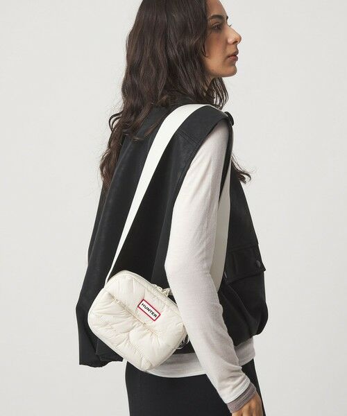 green label relaxing / グリーンレーベル リラクシング ショルダーバッグ | ＜HUNTER＞イントレピッド パファーミニクロスボディ | 詳細1