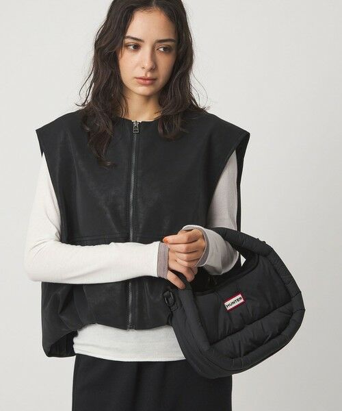 green label relaxing / グリーンレーベル リラクシング ショルダーバッグ | ＜HUNTER＞フレイムド パファー ホーボー バッグ （ミディ） | 詳細13