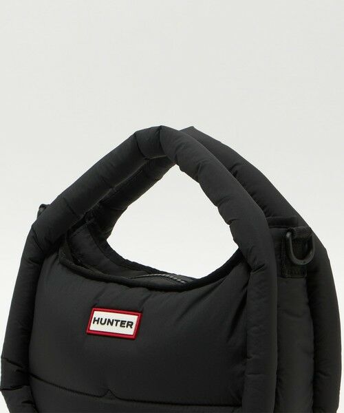 green label relaxing / グリーンレーベル リラクシング ショルダーバッグ | ＜HUNTER＞フレイムド パファー ホーボー バッグ （ミディ） | 詳細20