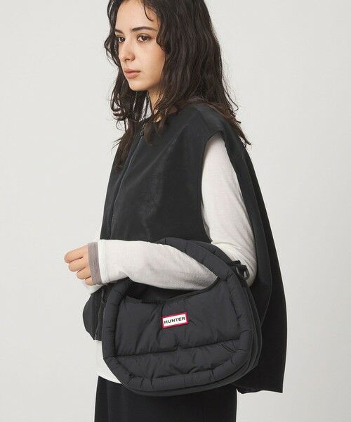 green label relaxing / グリーンレーベル リラクシング ショルダーバッグ | ＜HUNTER＞フレイムド パファー ホーボー バッグ （ミディ） | 詳細14