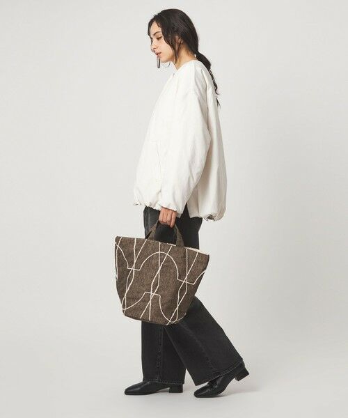 green label relaxing / グリーンレーベル リラクシング トートバッグ | ＜SOFI ＞エンブロイダリー トートバッグ | 詳細1