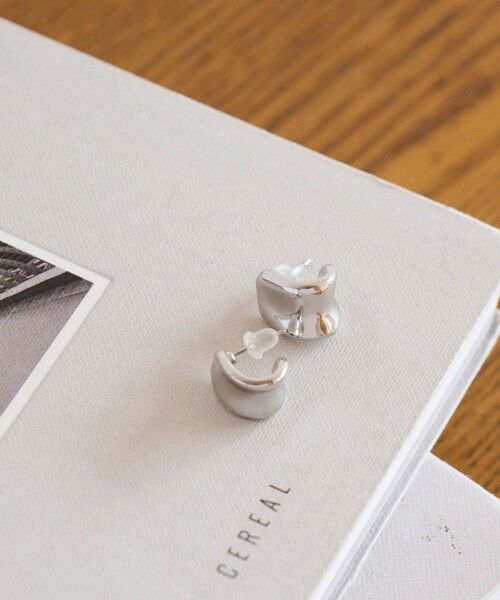 green label relaxing/グリーンレーベル リラクシング 【WEB限定】メルティ プレート ピアス SILVER FREE