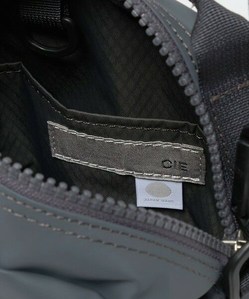 green label relaxing / グリーンレーベル リラクシング ショルダーバッグ | ＜CIE＞GRID3 ボトル ミニ ショルダーバッグ | 詳細17