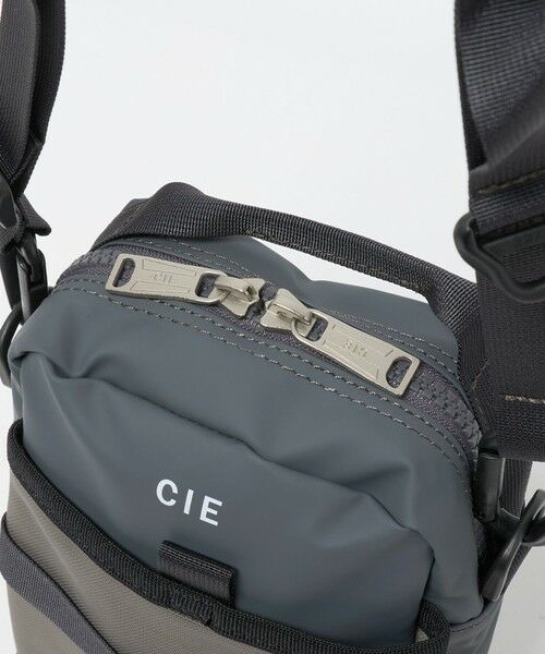 green label relaxing / グリーンレーベル リラクシング ショルダーバッグ | ＜CIE＞GRID3 ボトル ミニ ショルダーバッグ | 詳細23