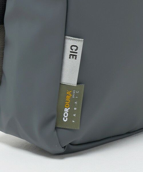 green label relaxing / グリーンレーベル リラクシング ショルダーバッグ | ＜CIE＞GRID3 ボトル ミニ ショルダーバッグ | 詳細24