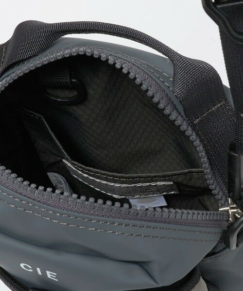 green label relaxing / グリーンレーベル リラクシング ショルダーバッグ | ＜CIE＞GRID3 ボトル ミニ ショルダーバッグ | 詳細15