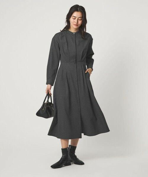 green label relaxing / グリーンレーベル リラクシング ロング・マキシ丈ワンピース | ウールライク バンドカラータック ワンピース | 詳細29