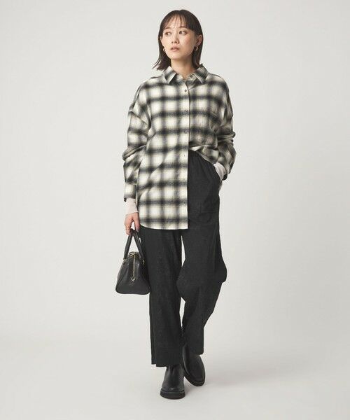 green label relaxing / グリーンレーベル リラクシング その他パンツ | フィブリルサテン パンツ | 詳細3