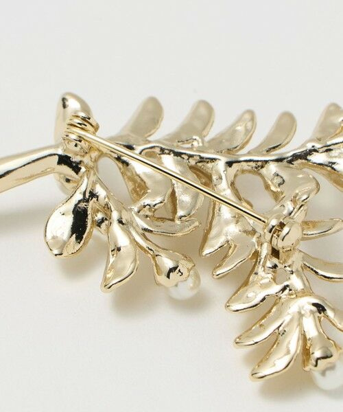 green label relaxing / グリーンレーベル リラクシング ブローチ・コサージュ | リーフ＆フェイクパール ブローチ | 詳細6
