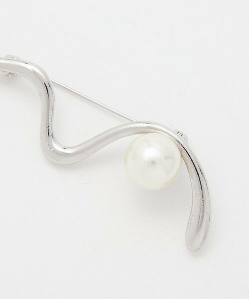 green label relaxing / グリーンレーベル リラクシング ブローチ・コサージュ | ウェーブ&フェイクパール ブローチ | 詳細4