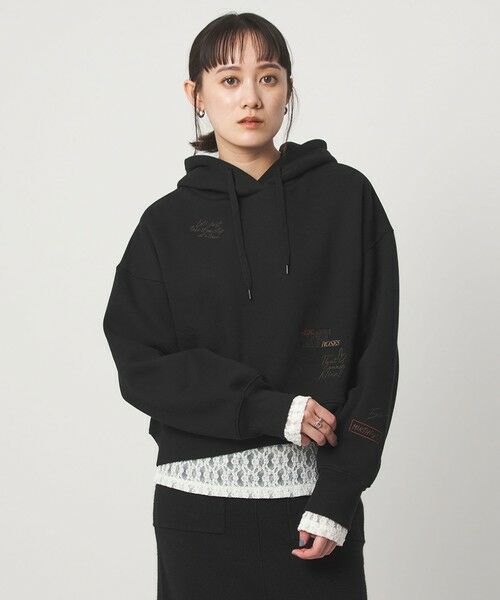 green label relaxing / グリーンレーベル リラクシング パーカー | 【WEB限定】＜at ease＞エンブロイダリ— フーディ— | 詳細2