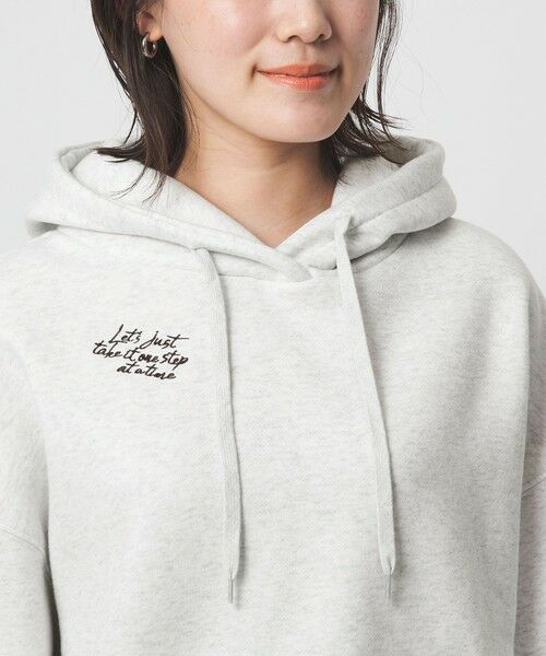 green label relaxing / グリーンレーベル リラクシング パーカー | 【WEB限定】＜at ease＞エンブロイダリ— フーディ— | 詳細17