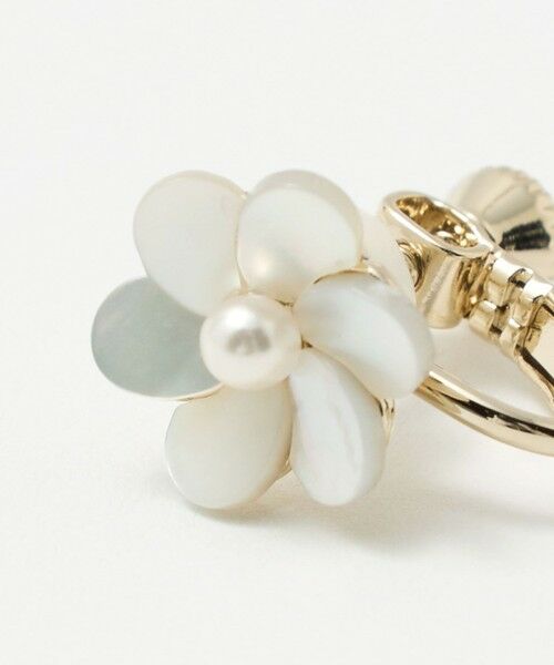 green label relaxing / グリーンレーベル リラクシング ピアス・イヤリング | シェル フラワー イヤリング | 詳細8