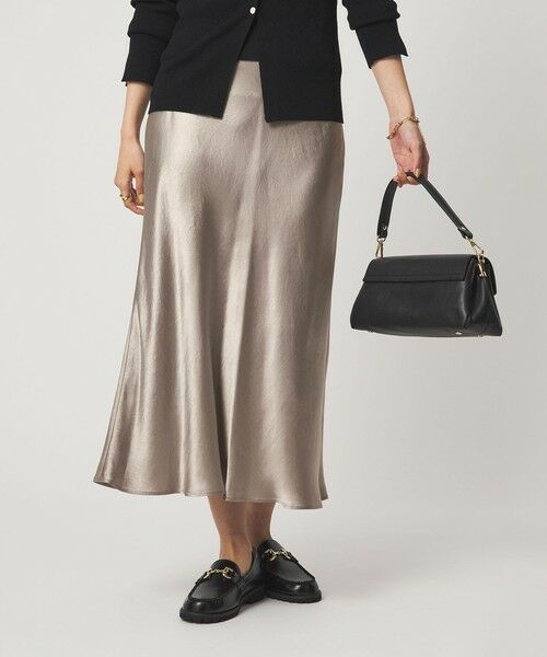 green label relaxing / グリーンレーベル リラクシング ロング・マキシ丈スカート | サテン ナロー スカート（MOCA）