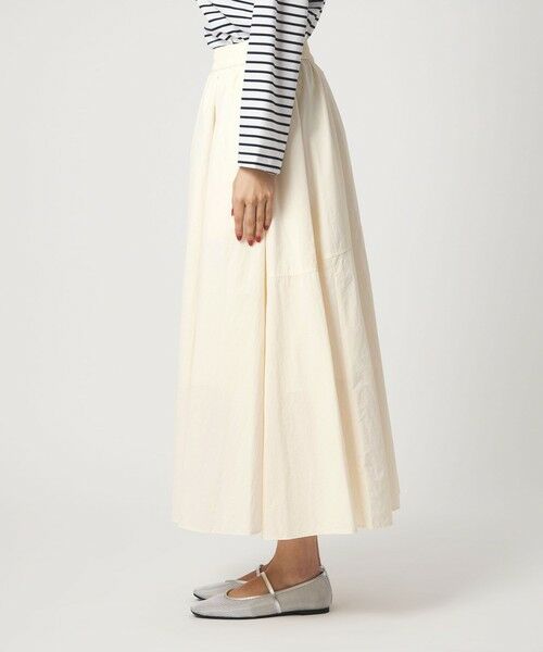 green label relaxing / グリーンレーベル リラクシング ロング・マキシ丈スカート | ギャザー フレア スカート オフホワイト | 詳細5