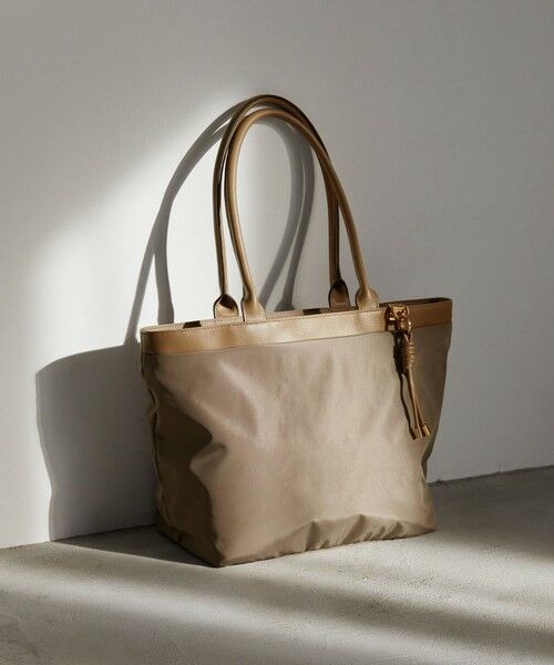 green label relaxing / グリーンレーベル リラクシング ショルダーバッグ | チャームツキ ロングハンドル トートバッグ はっ水（MOCA）