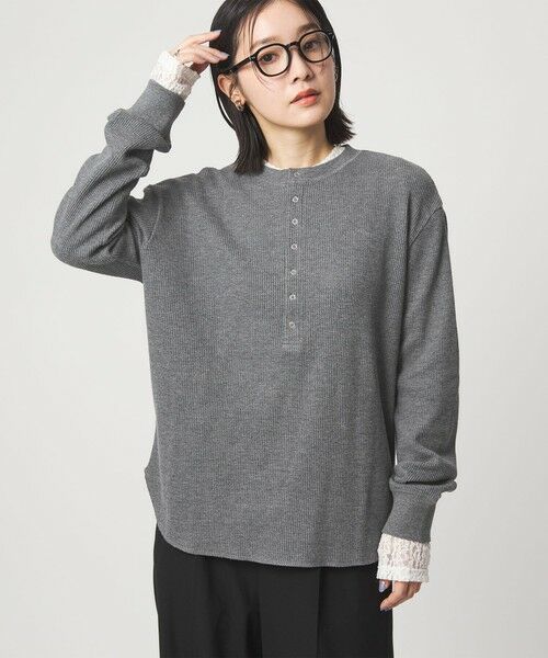 green label relaxing / グリーンレーベル リラクシング カットソー | 【WEB限定】＜at ease＞ワッフル ヘンリーネック ロングスリーブ カットソー（DK.GRAY）
