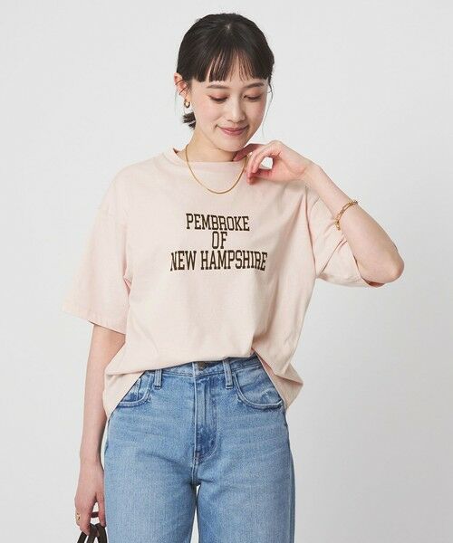 green label relaxing / グリーンレーベル リラクシング Tシャツ | 【別注】＜Champion＞プリント Tシャツ（LT.PINK）