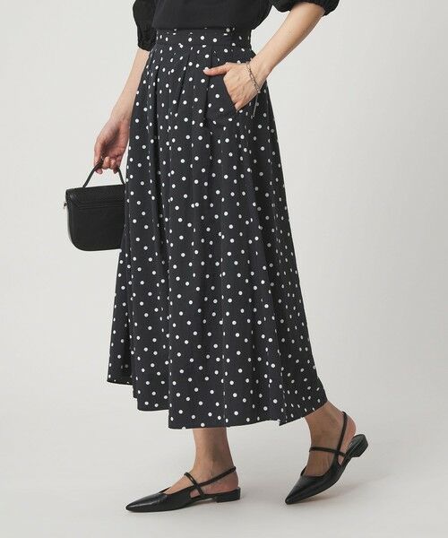 green label relaxing / グリーンレーベル リラクシング ロング・マキシ丈スカート | タック フレア スカート 2 ドット | 詳細1