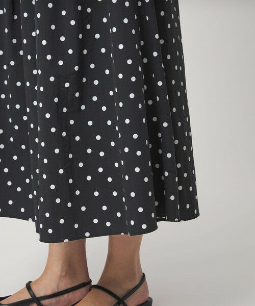 green label relaxing / グリーンレーベル リラクシング ロング・マキシ丈スカート | タック フレア スカート 2 ドット | 詳細10