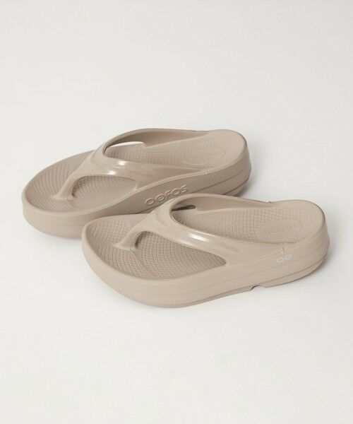green label relaxing / グリーンレーベル リラクシング サンダル | ＜OOFOS＞OOmega / ウーメガ（BEIGE）