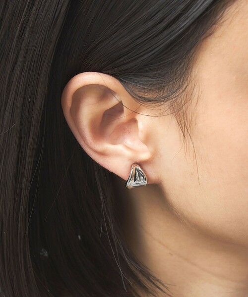 green label relaxing / グリーンレーベル リラクシング ピアス・イヤリング | 【WEB限定】三角 メルティ プレート イヤリング | 詳細8