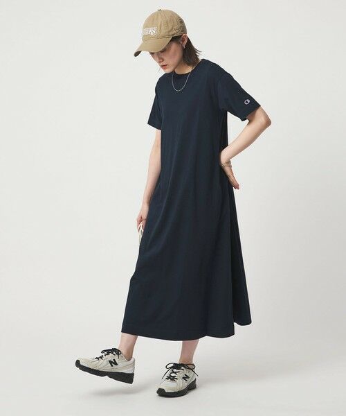 green label relaxing / グリーンレーベル リラクシング ロング・マキシ丈ワンピース | 【別注】＜Champion＞ショートスリーブ フレア Tシャツ ワンピース | 詳細17