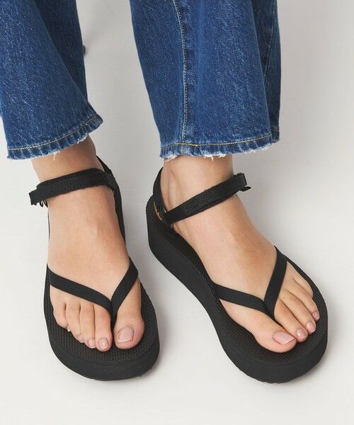 green label relaxing / グリーンレーベル リラクシング サンダル | ＜TEVA＞フラットフォーム サンダル スリム | 詳細1