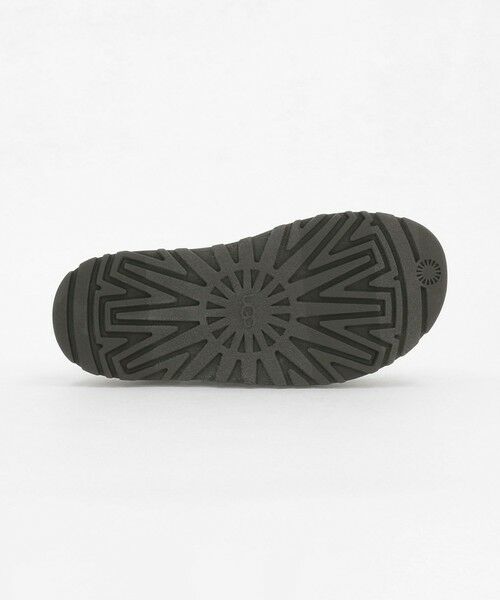 green label relaxing / グリーンレーベル リラクシング サンダル | ＜UGG＞ゴールデングロウ エンボスト サンダル | 詳細5