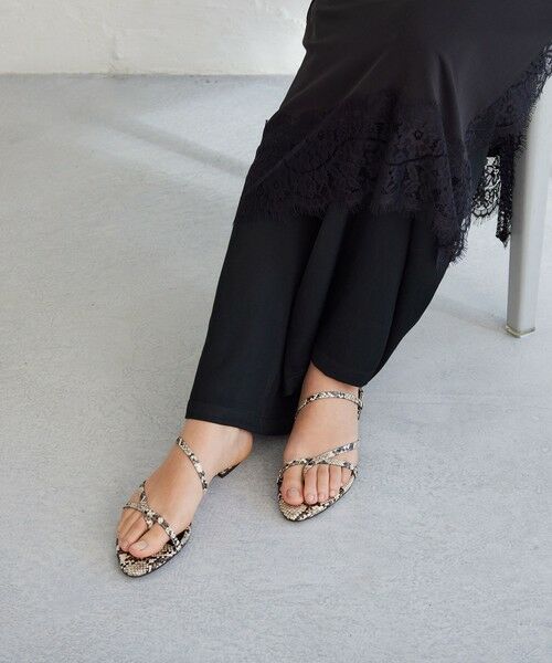 green label relaxing / グリーンレーベル リラクシング サンダル | ライン フラット サンダル | 詳細9