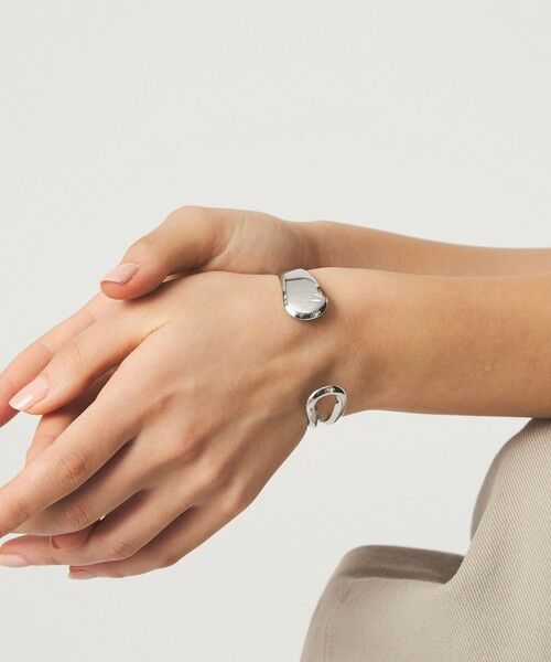 green label relaxing / グリーンレーベル リラクシング ブレスレット・バングル | ドロップフォルム バングル（SILVER）