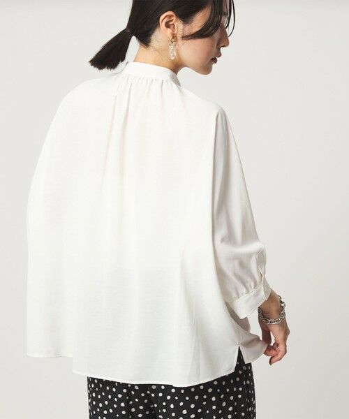 green label relaxing / グリーンレーベル リラクシング シャツ・ブラウス | 【WEB限定】＜at ease＞ノーカラー ギャザー ブラウス UVカット 通気性 | 詳細4