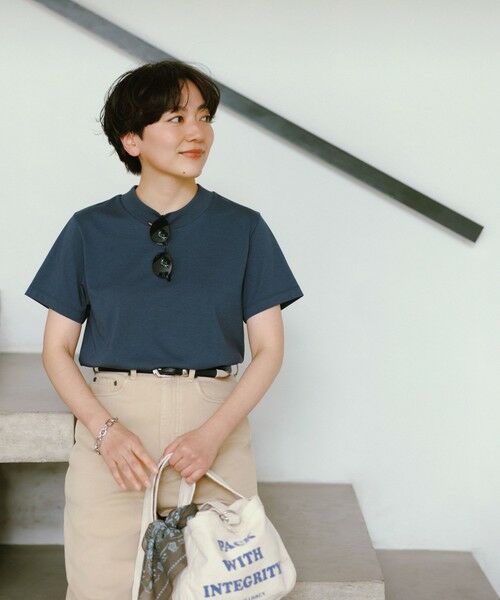 green label relaxing / グリーンレーベル リラクシング Tシャツ | ＜スタイリスト兵藤千尋さんコラボ＞ワイドネック Tシャツ UVカット（NAVY）